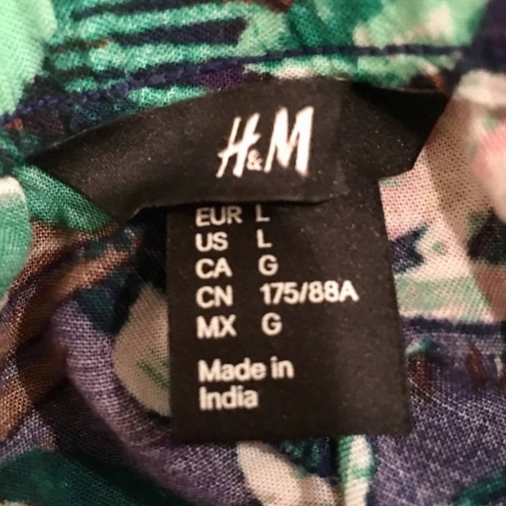 H&M Floral Pants Size L - Picture 4 of 4